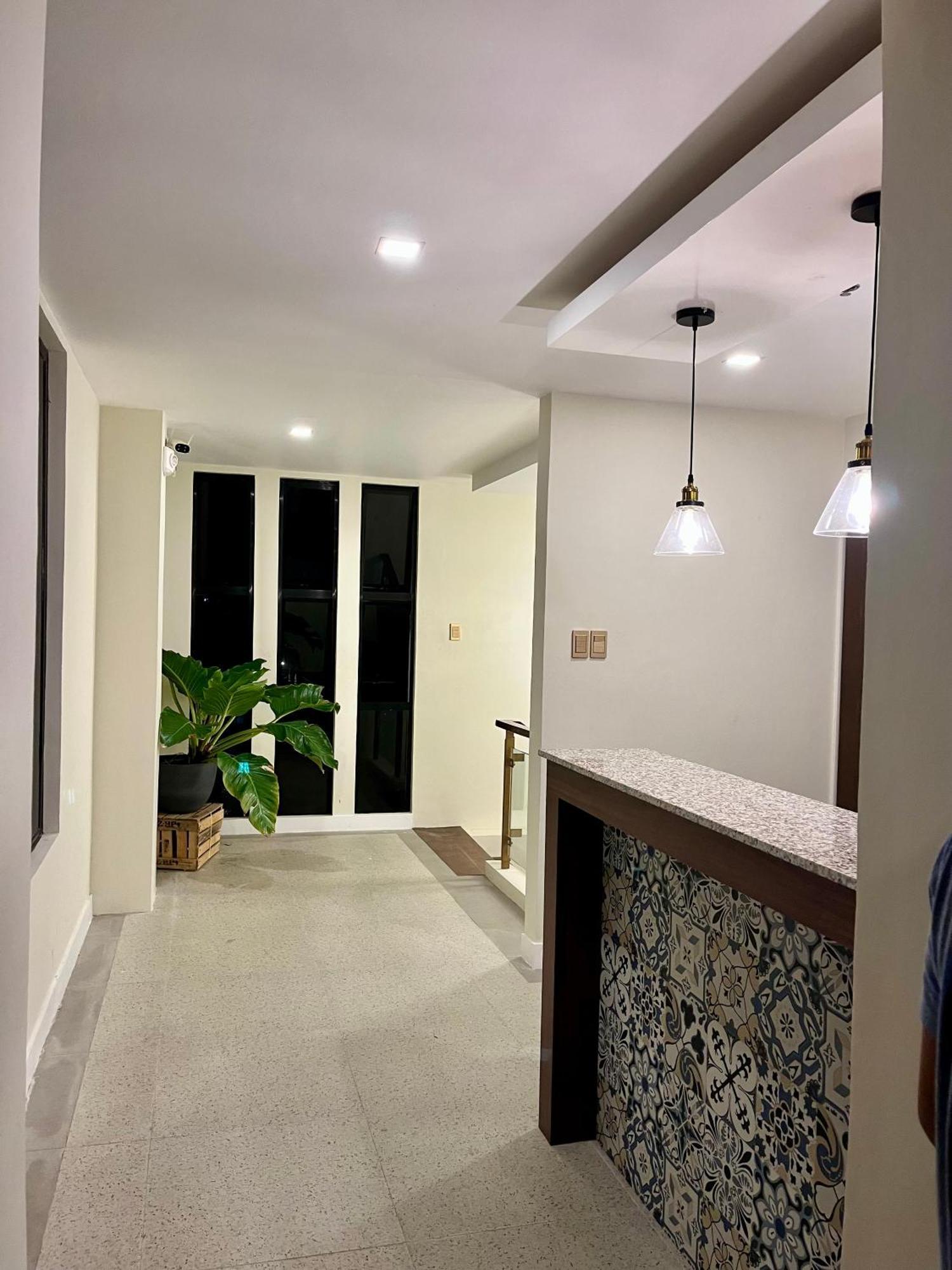 717 Residences Iloilo City Εξωτερικό φωτογραφία